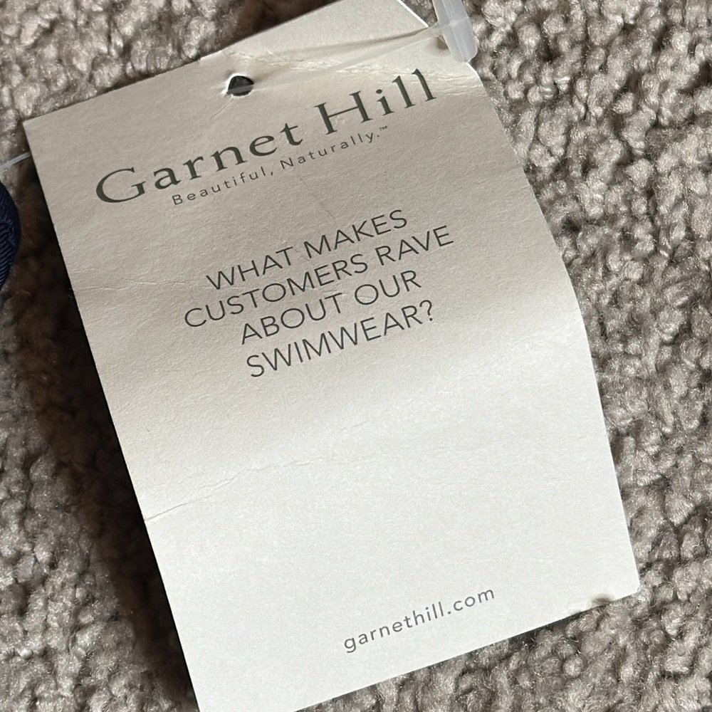 NEW Garnet Hill Ruched Surplice V-Neck One-Piece Swimsuit size 8 navy blue nwt - Picture 3 of 9